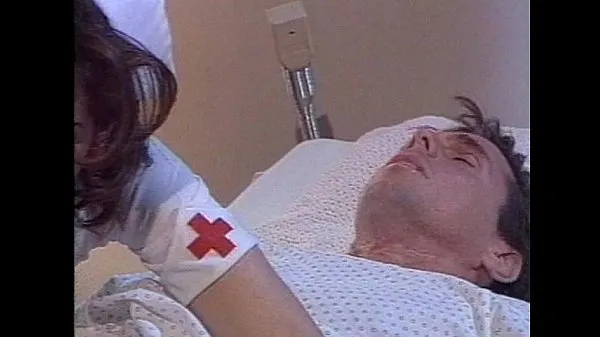 Guarda LBO - Young Nurses In Lust - scena 3film sull'energia