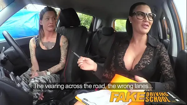 Se Fake Driving School Sexy strap on fun for new busty driver energifilmer