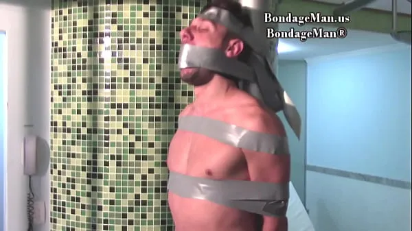 观看Diogo Násser bound and gagged for the first time能源电影