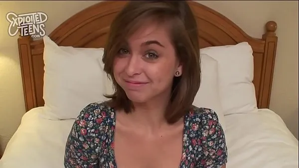 Sehen Sie sich Riley Reid macht ihr erstes Video für ErwachseneEnergiefilme an