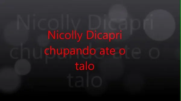 Sledujte nicolly dicapri com o roludo energetických filmů