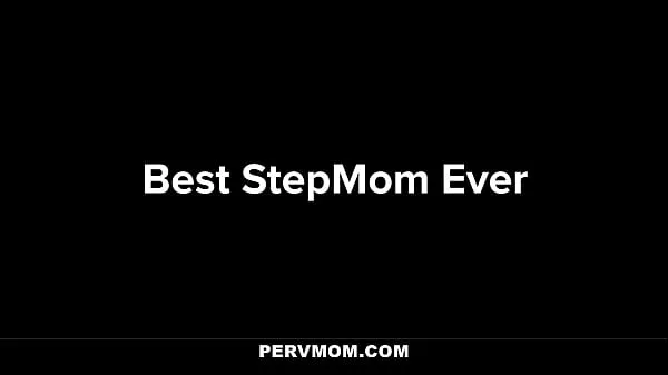 Watch Stepmom Desiree Dulce got stucked under the bed and fucked by her pervy stepson energy Movies