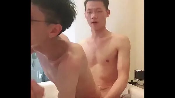 Master Lang Fucks a dude in the bathtub