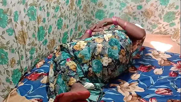 Titta på Hot Indian Sex In Saree energifilmer
