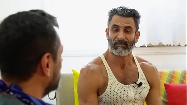 Watch Interview with Actor Mauro Guimaraes and Massage Therapist at Canal do Oracles SP energy Movies