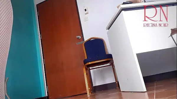 观看超短裙秘书。 性别秘书。 没有内裤办公室熟女。 裸体办公室。 你好呀亲爱的！ 你愿意做我的老板吗？ 我是最听话的秘书！ 我会听从你的命令。 我很顺从，有点害羞。 我可以吮吸阴茎——这对我的工作很重要。 我可以不穿内裤工作，让你感觉良好。 如果你愿意，我可以赤身裸体。 在轮班结束时操我！ 里贾纳·诺尔能源电影