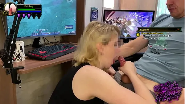 观看我在玩魔兽世界时用我的女朋友的嘴和暨在她的嘴里能源电影