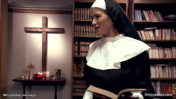 Se Nun whipping nosy co eds in convent energifilmer