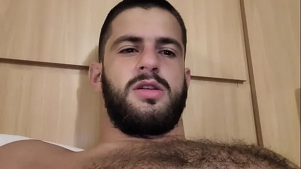 HOT MALE - HAIRY CHEST BEING VERBAL AND COCKY enerji Filmleri izleyin