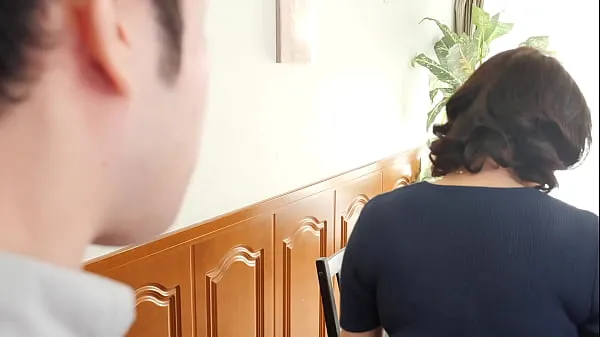 Thanks to the daughter and her husband who offered to live together, the loneliness that preceded her husband has diminished. However, the desire to lose the outlet just swells ... Sakura was spending days comforting her body with masturbation. Fingers arエネルギー映画を見る