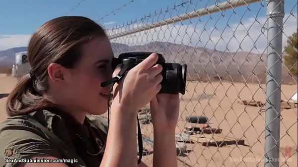 Regarder Belles filles baisées par un soldat films sur l'énergie