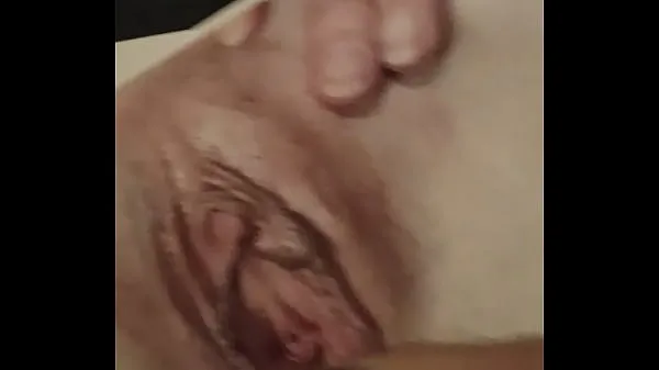 شاهد Rubbing my cock on friend's amazing pussy pic أفلام الطاقة