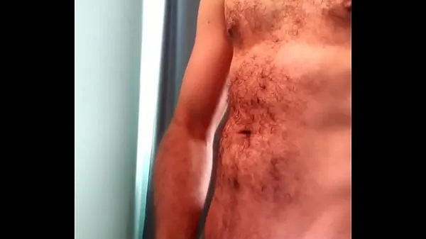 Παρακολουθήστε Hairy well hung DILF jerks off ενεργειακές ταινίες