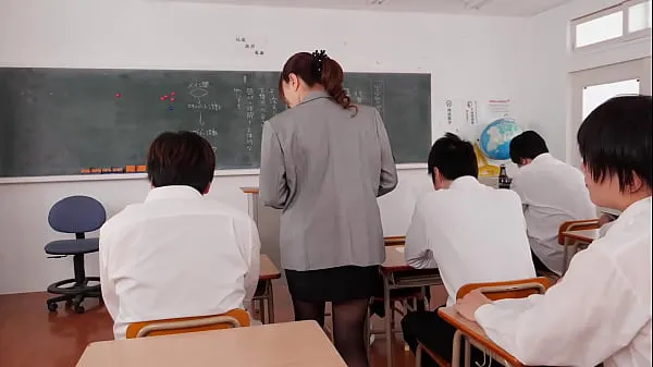 Tonton Married Teacher Reiko Iwai Gets 10 Times More Wet In A Climax Class Where She Can't Speak Film energi