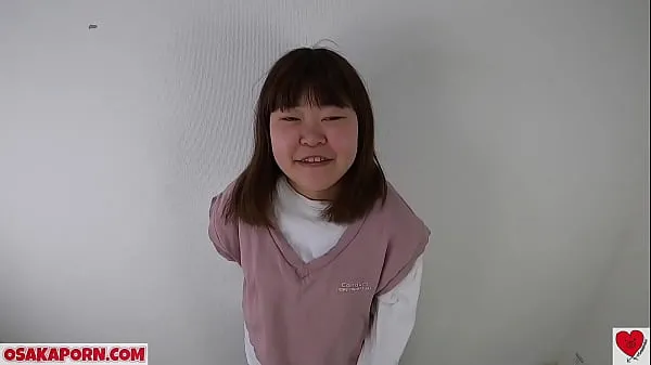 Assista a Japonesa gorda e pálida com mamas grandes fala sobre a sua experiência sexual. Asiática gordinha amadora desfruta de masturbação com brinquedo de foder. BBW POV Yu 1 OSAKAPORN filmes sobre energia