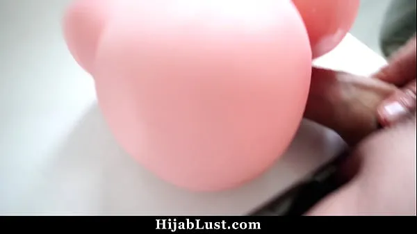 Παρακολουθήστε Hijab Stepmom and Stepson Team and Break Their No Nut November Challenge - Hijablust ενεργειακές ταινίες