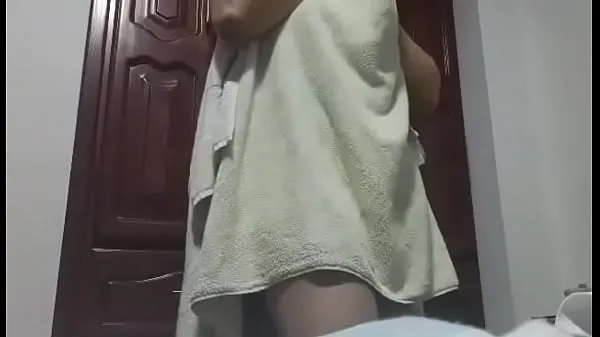 Katso New home video of the church pastor in a towel is leaked. big natural tits energiaelokuvia