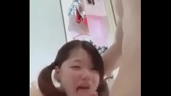 观看2/3 白皙的业余夫妇喜欢在家做爱、亲热、亲热、个人摄影、奇闻趣事、业余爱好者、家庭能源电影