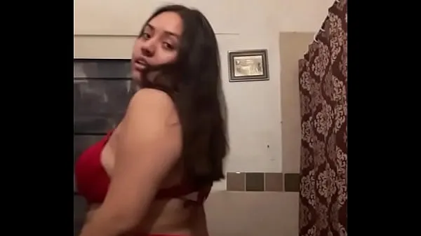 Mira Latina Twerkingpelículas sobre energía