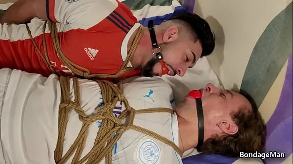 Regarder Several brazilian guys bound and gagged from Bondageman now available here in XVideos. Enjoy handsome guys in bondage and struggling and moaning a lot for escape films sur l'énergie