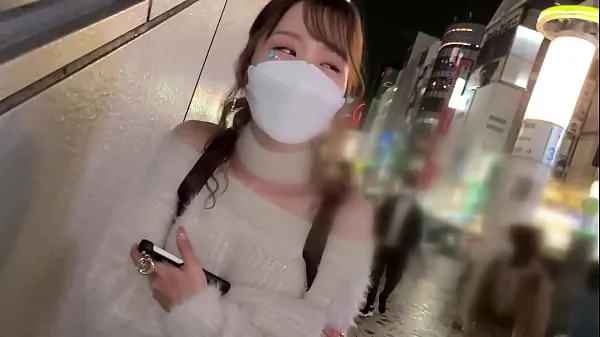 观看part1 Mari 是一位 F 罩杯的受虐狂美女！ 淫荡的大奶子、美丽的白屁股和丰满的桃色乳头！ 持续玩弄 Nakadashi（Nakadashi 是一个术语，用来形容在女性阴道内射精的行为能源电影