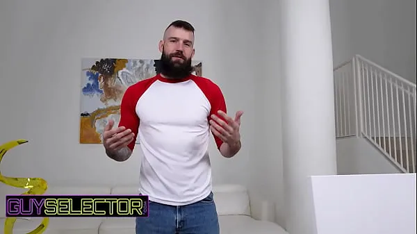 Посмотрите GUY SELECTOR - O artista tarado Scott DeMarco e sua musa Buck Richards transformam sua colaboração em um jogo sedutorэнергетические фильмы